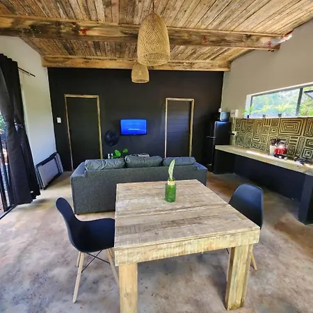 Hartbeest Bush Lodge 28 Hartbeespoort Exterior photo